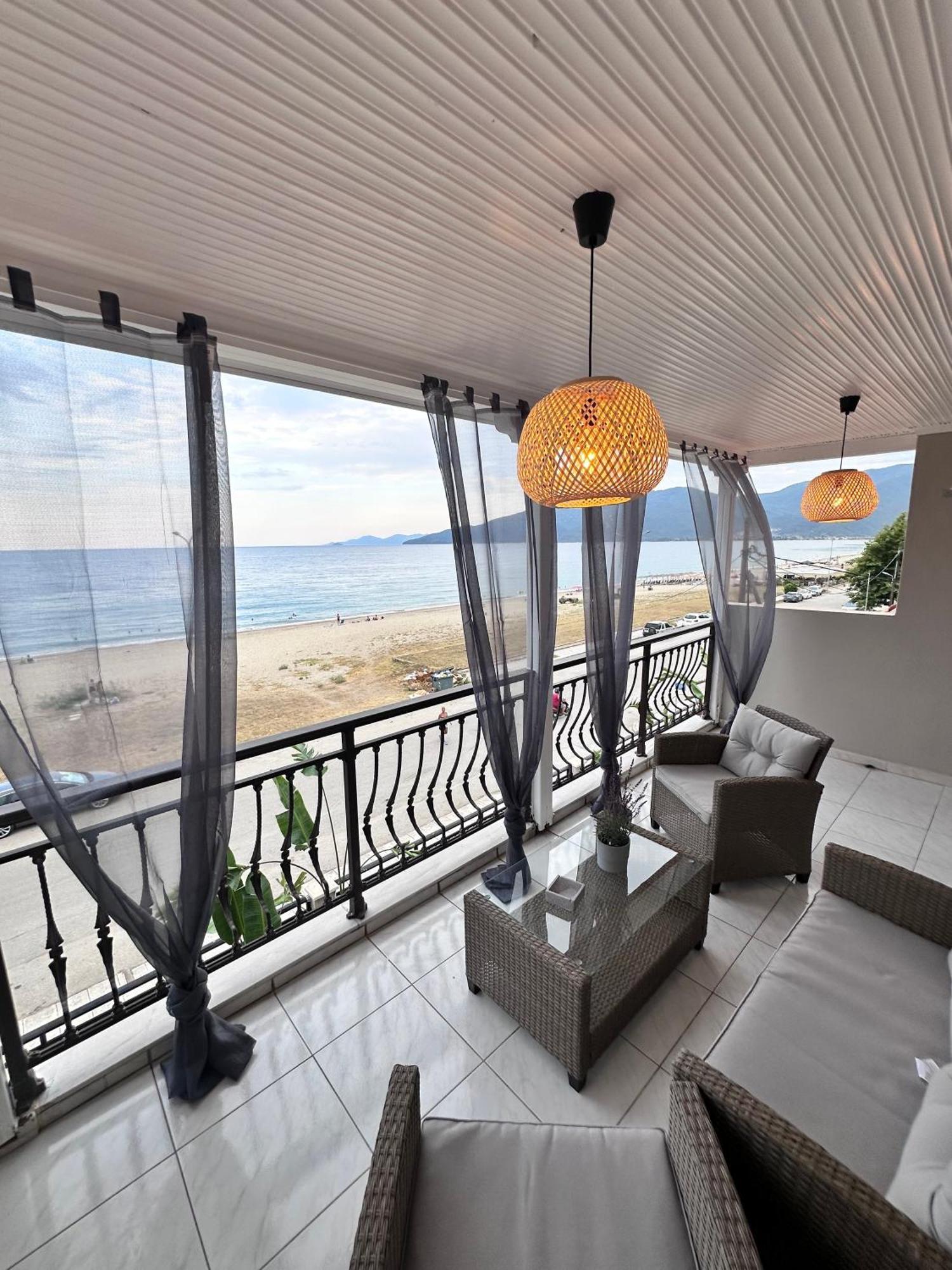 Apartment Vrasna Beach Apartments