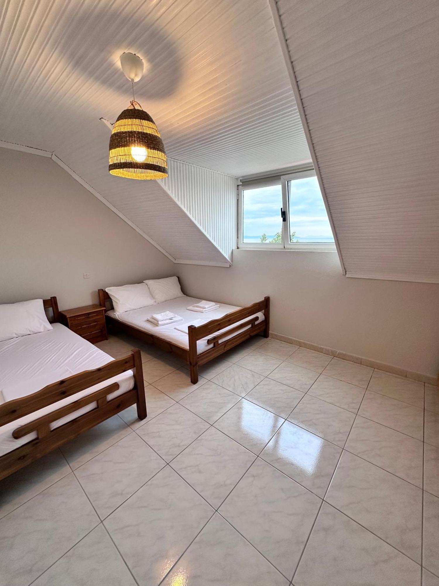 Apartment Vrasna Beach Apartments *