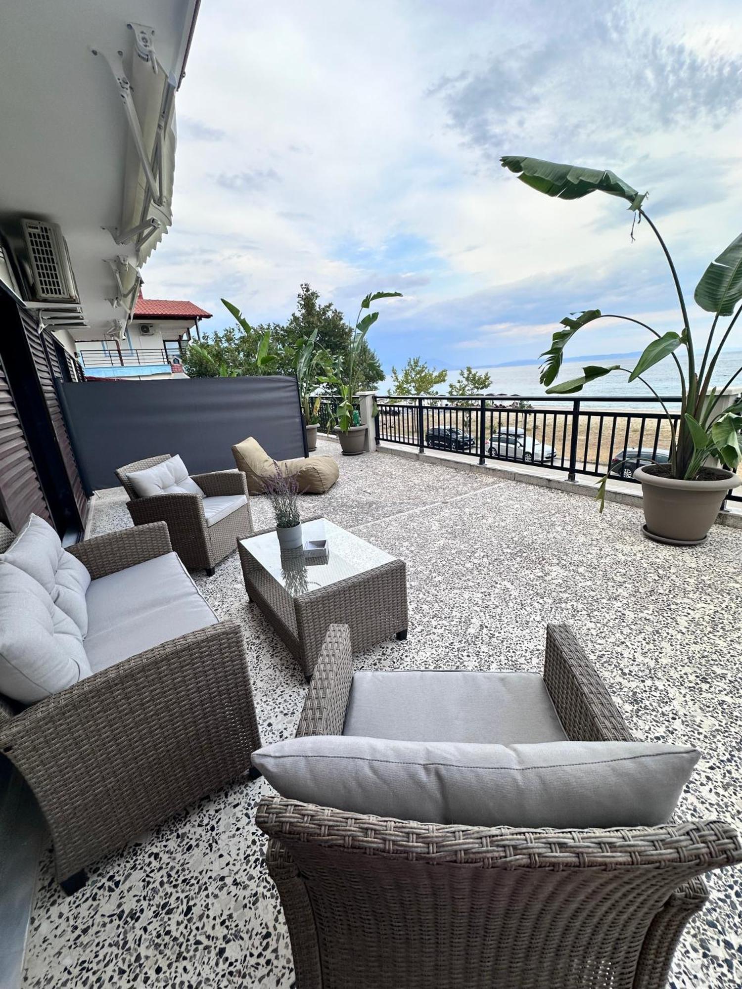 Apartment Vrasna Beach Apartments *